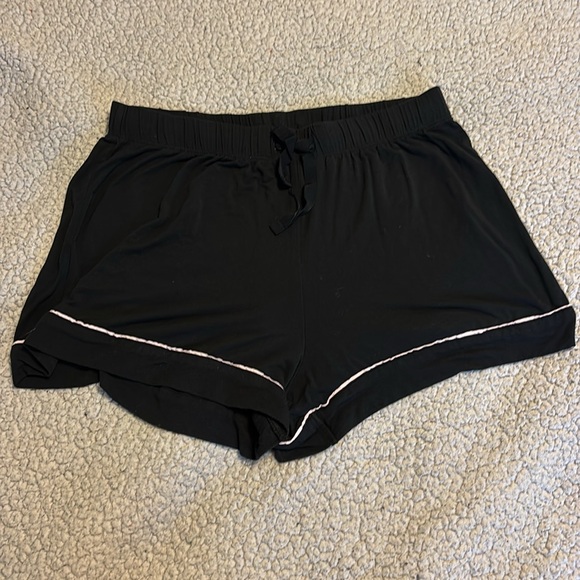 VIctoria’s Secret Women's Black Pajama Set, Size XS - Picture 4 of 7